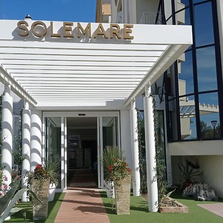 Solemare Hotel E Residence ميسانو ادرياتيكو المظهر الخارجي الصورة