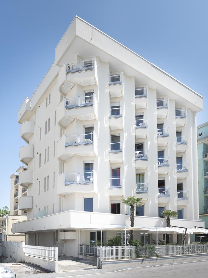 Solemare Hotel E Residence ميسانو ادرياتيكو المظهر الخارجي الصورة